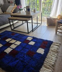 Tapis berbère bleu roi à carreaux 1,50 x 0,92 m